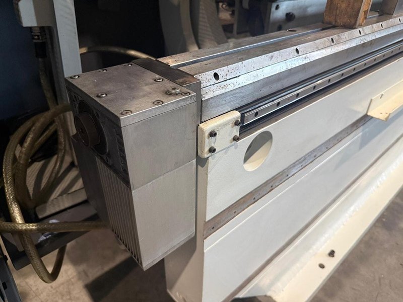 LVD PPEB-EFL Turbo - 220 ton x 4100 mm CNC