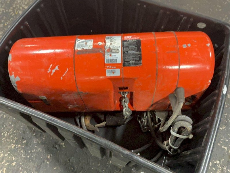 CM 1/2 TON HOIST  -  J