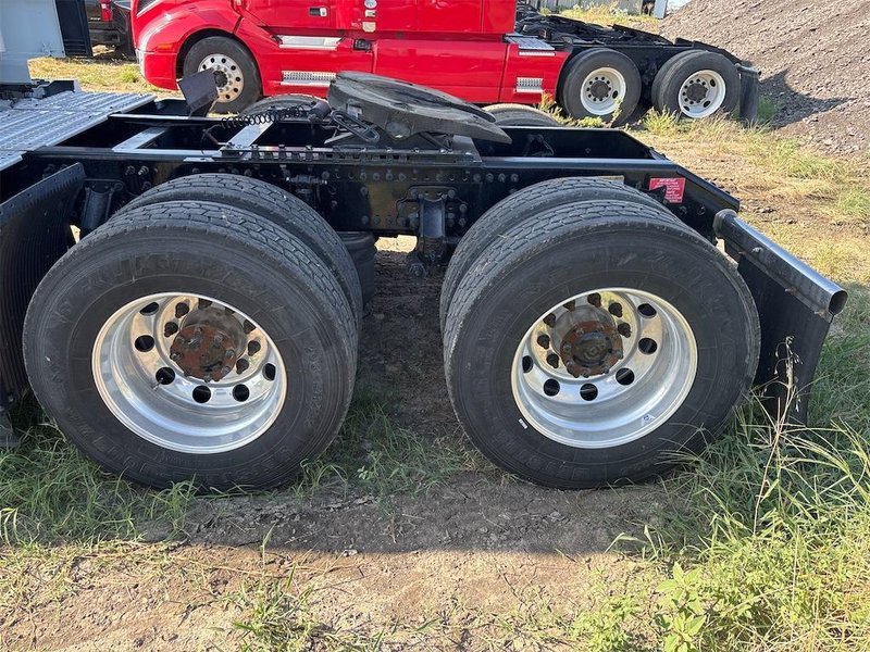 2024 Volvo VNL64T860 4V4NC9EH8RN650845