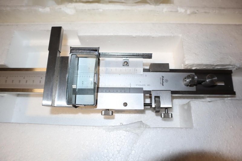 Mitutoyo 18&quot;/45CM Vernier Height Gauge With Adjustable Main Scale - In Styrofoam Case- Auction Item