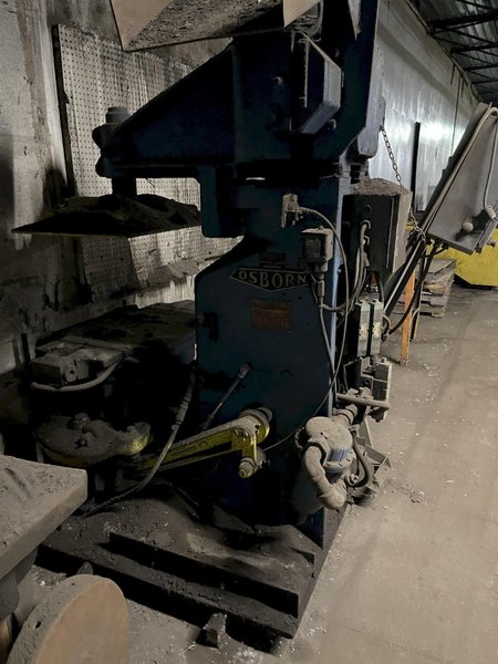 Osborn  model 716 rjwar molding machine with controls, s/n 19012-d