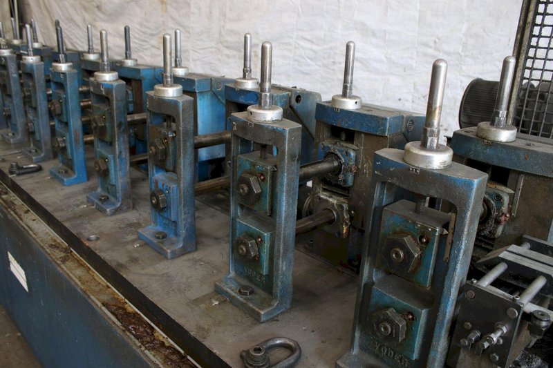 13 STAND X 1-1/2&quot; YODER RAFTED ROLLFORMER: STOCK #76797