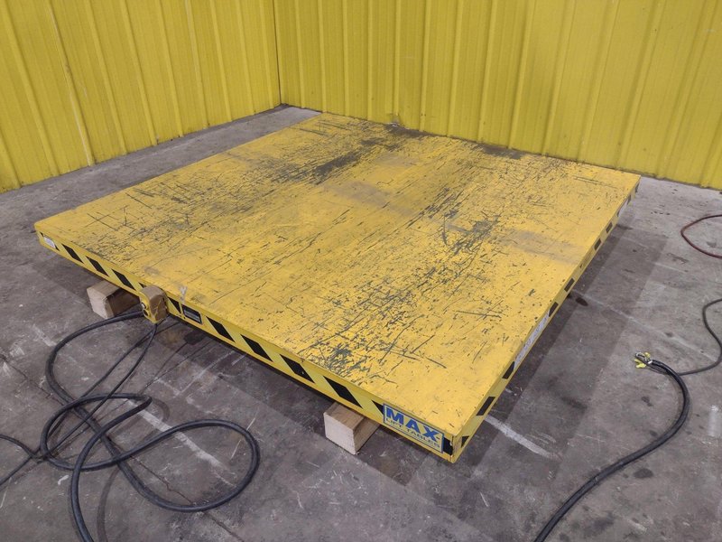 4,000 LBS X 72" X 72" LIFT PRODUCTS MODEL #LPT4W-040-36 SCISSOR LIFT TABLE: YOBRO #24987