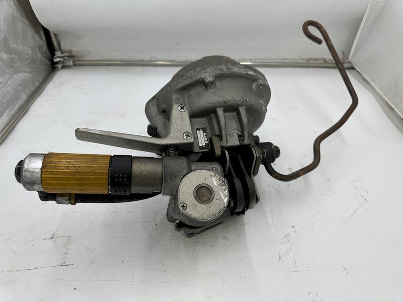3/4" FROMM MODEL #A482 PNEUMATIC STRAPPING TOOL WITH TENSIONER: YOBRO #26173