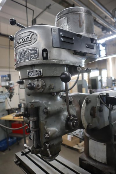 Bridgeport 1J Step Head Vertical Knee Mill, Sony 2-Axis DRO- Auction Item
