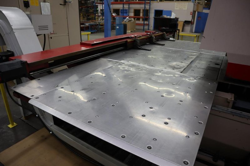 Murata Wiedemann Centrum 3000 CNC Turret Punch Press, 33 Ton, Fanuc  OP Control, 54 Station Turret, (2)AI Stations- Auction Item