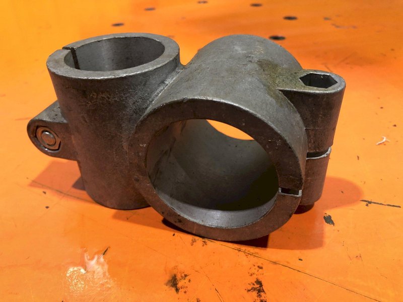 3,500 LB X 40" DYNAMIC FEEDS MODEL #PH-1000 MOTORIZED PALLET TYPE HORIZONTAL COIL REEL DECOILER: STOCK #17300