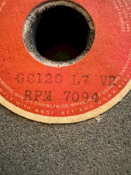 Carborundum Grinding wheels GC120 L7 VR (RPM 7,094) 3 1/2" x 1" x 5/8" NOS (9pcs)