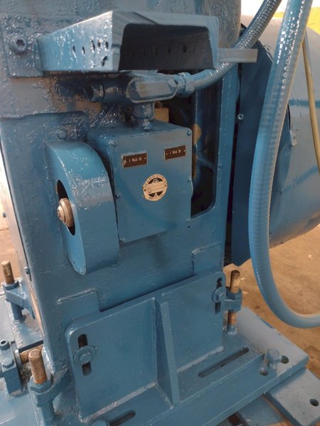 25 TON YODER MODEL #P25 CUTOFF PRESS, 2.25&quot; STROKE: STOCK 15370