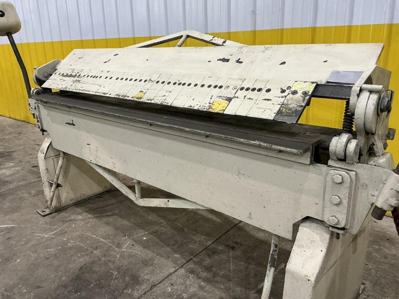 72" X 12 GAUGE NATIONAL MODEL #U7212 MANUAL BOX &amp; PAN FINGER BRAKE: YOBRO #25672