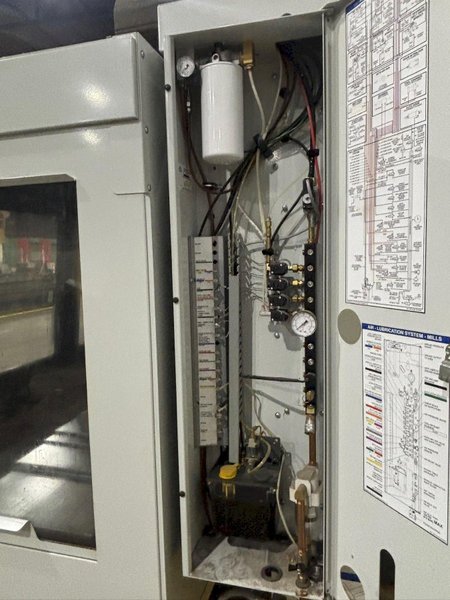 2018 HAAS MODEL #VF-3 CNC VERTICAL MACHINING CENTER: YOBRO #24479