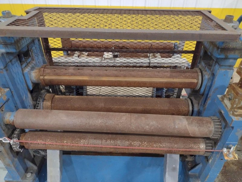36” WIDE YODER SLITTING HEAD WITH POWERED FEED ROLLS: STOCK  #22951