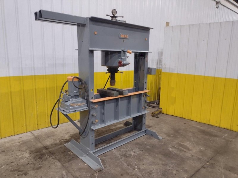 125 TON X 48" DAKE H-FRAME HYDRAULIC PRESS: YOBRO #24587