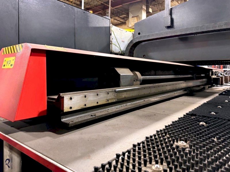 Amada EMLK 3610NT Laser/Punch Combo