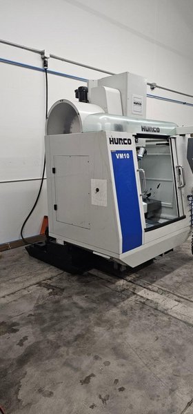 Hurco VM-10 VMC, 2011 – Probes, Under Power, Low Hours