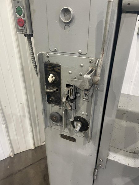 24" GROB MODEL NS24 VERTICAL BANDSAW: STOCK #76861