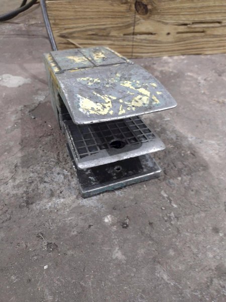 10' X 16 GAUGE WYSONG MODEL #A-120-HD MECHANICAL PNEUMATIC AIR POWER SHEAR: STOCK #18736