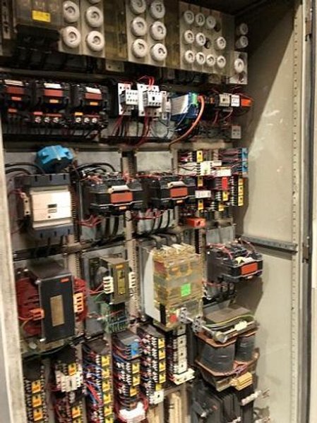 SMT MDL# MV20 BL5022 FLANGING MACHINE