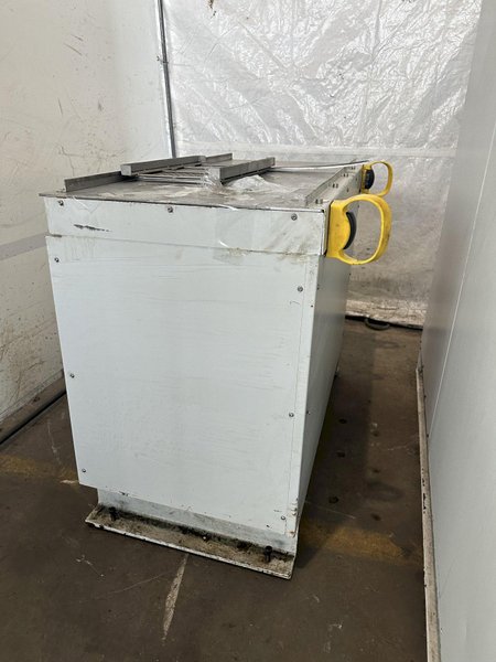 12&quot; X 12&quot; X 16&quot; MECWASH AVD-300 WASHER. STOCK # 0468924