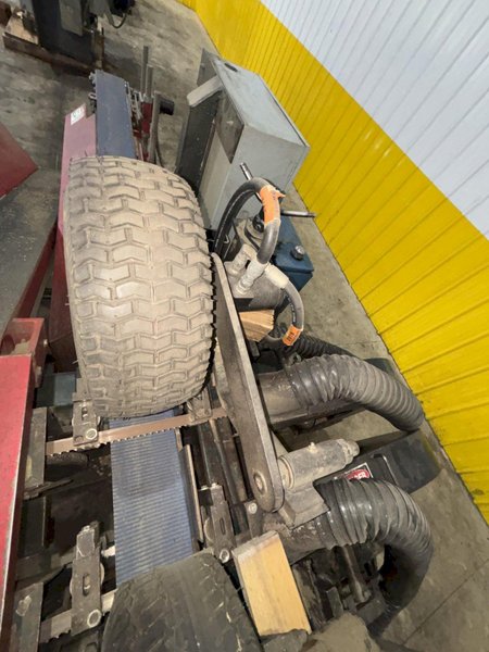 20 HP MORGAN DOUBLE HEAD WOOD RE-SAW WITH POWER RETURN: STOCK #22925