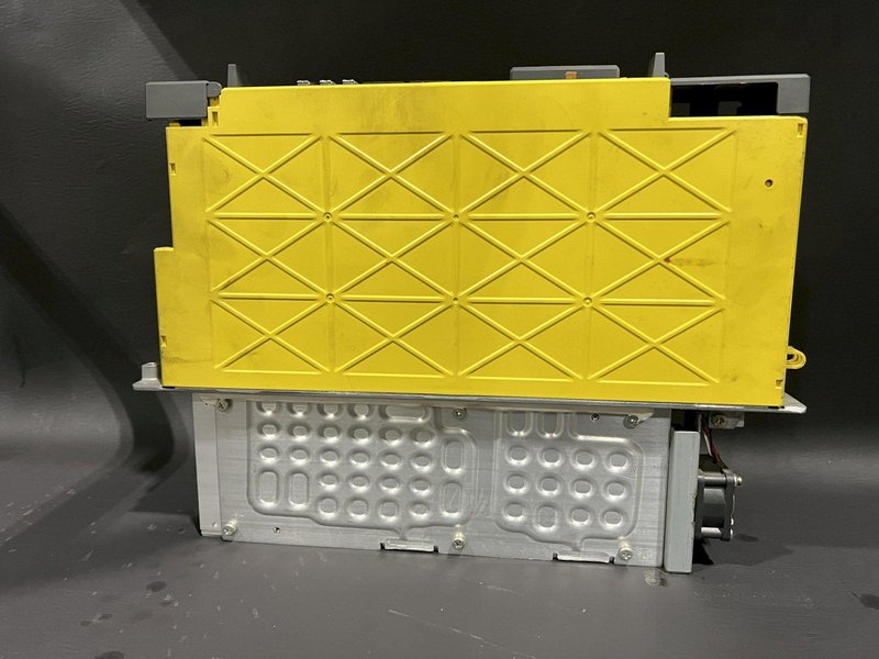 Fanuc Servo Amplifier A06B-6114-H209 A20B-2100-0471/09B TESTED