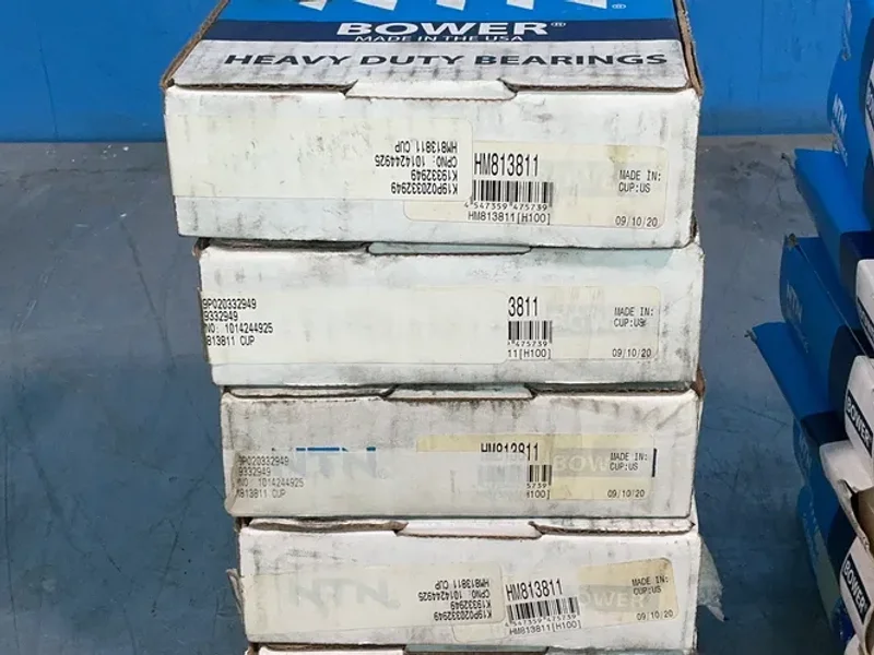 NTN ROLLER BEARING CUPS  -  HM813811