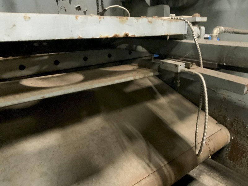 12' X 3/8" LODGE &amp; SHIPLEY POWER SQUARING SHEAR: STOCK #72137