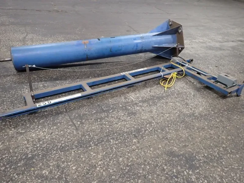 GORBEL 250 LBS JIB CRANE