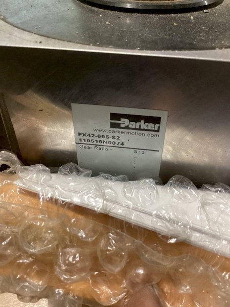 PARKER PX42-005-S2 Gear Head USED