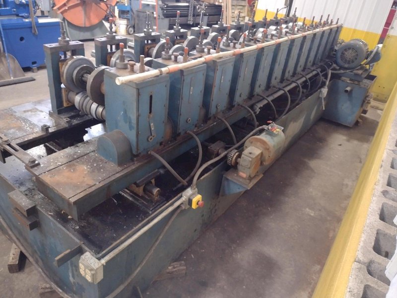 12 STAND X 2.5&quot; ARDCOR / ROLL KRAFT MODEL F-10 ADJUSTABLE WIDTH STUD ROLLFORMER, NEW 2000: STOCK #18247