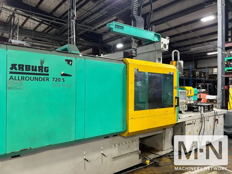 350 TON ARBURG MODEL 720S-3200-800/170 2-COLOR INJECTION MOLDING MACHINE MFG 2014