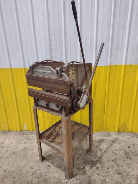 DIACRO MODEL #1 HAND OPERATED PRESS BRAKE: YOBRO #24962