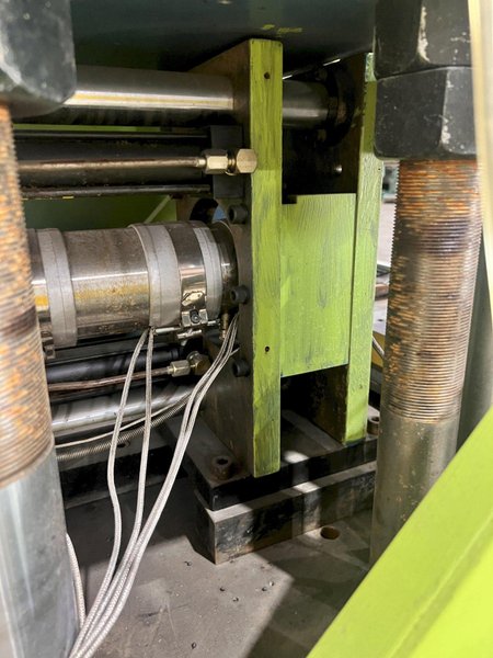 40 TON GLUCO MODEL #HVS40 HORIZONTAL INJECTION MOLDING MACHINE: STOCK #20108