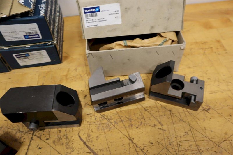 Schunk BWTJ-K305-21 Quick Change 3-Jaw Chuck Base Jaws with (9) Sets of BWW 250 Steel Jaws *** Appear to Have Little to No Use***- Auction Item