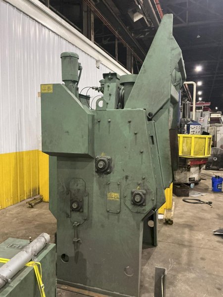 6 CU FT GOFF MODEL #6BB RUBBER BELT TUMBLE TYPE BLAST MACHINE W/ DUST COLLECTOR: YOBRO #25939