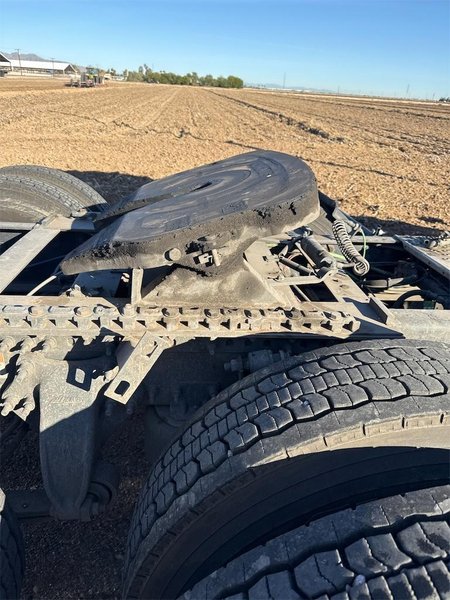 2020 Freightliner Cascadia 1FUJHHDVXLLLC1679