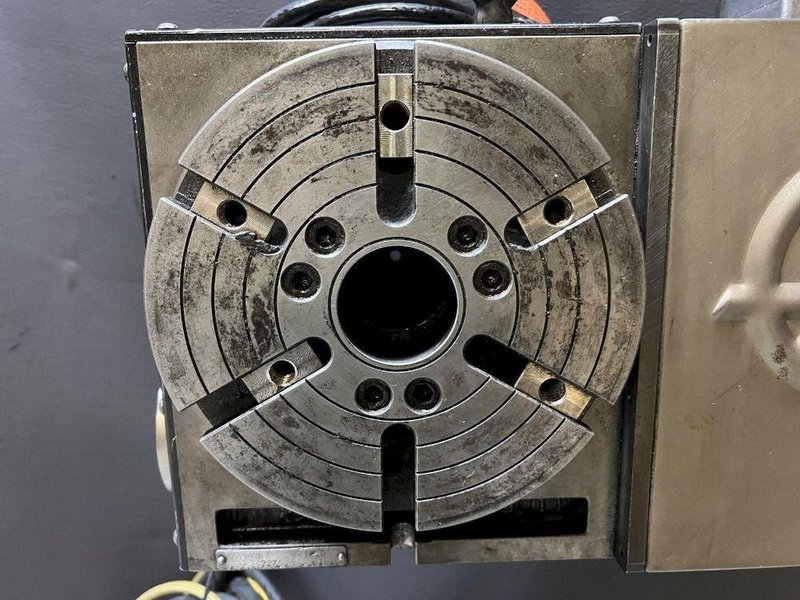 HAAS CNC 4TH AXIS ROTARY TABLE  -  HRT210