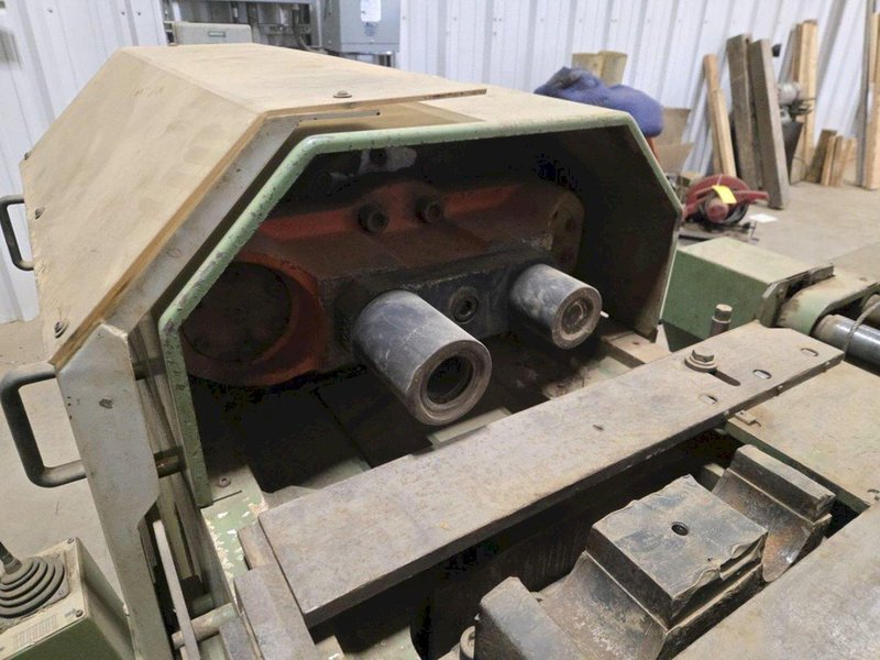 2001 BERCO PT250 TRACK PRESS WITH WTC ELECTRIC IMPACT WRENCH &amp; CONVEYOR: YOBRO #24374