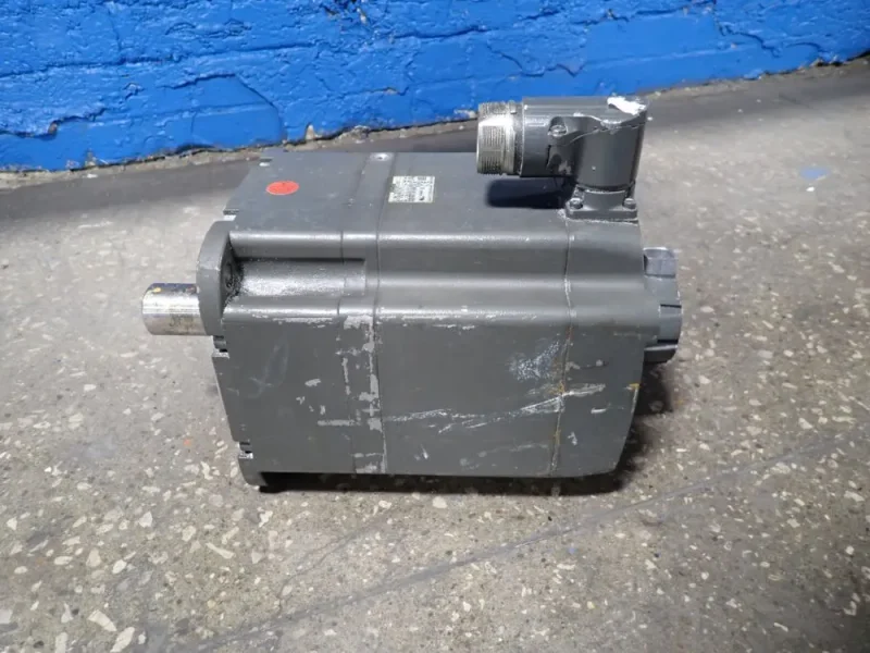 SIEMENS 5000 RPM SERVO MOTOR  -  AFK7103-2AF71-1CH1