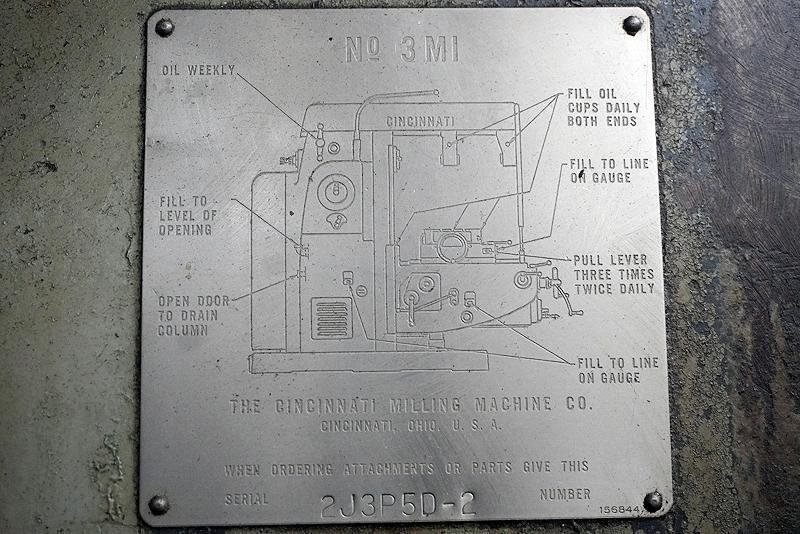 #3 CINCINNATI MODEL #3MI HORIZONTAL UNIVERSAL MILL WITH TOOLMAKERS OVERARM SPINDLE: YOBRO #25929