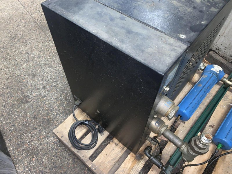 MACAIR Model HX100A Air Dryer