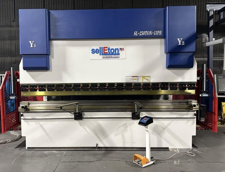 250 Ton Selleton SL-250-TON-13PB Press Brake, 2024