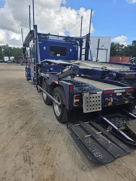 2022 Peterbilt  1NPXLP9X0ND758041