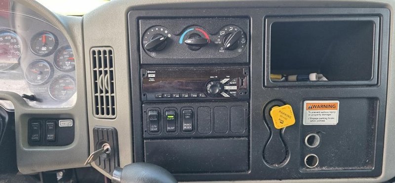 2019 International 4300 1HTMMMML5KH582721