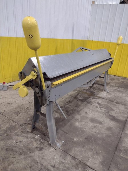 8' X 18 GAUGE CHICAGO MODEL #818 MANUAL APRON BENDING BRAKE: YOBRO #24387