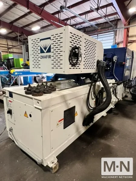 135 TON 2.2 OZ HAITIAN MODEL ZE1200-210 SERVO HYDRAULIC INJECTION MOLDING MACHINE MFG 2018