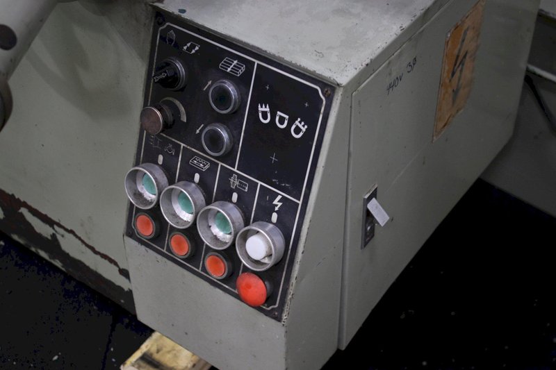 8" X 20" KENT MODEL #KGS250AH HORIZONTAL SURFACE GRINDER: STOCK #74990