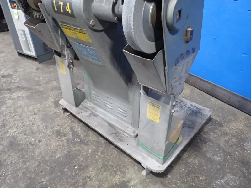 HAMMOND PEDESTAL GRINDER