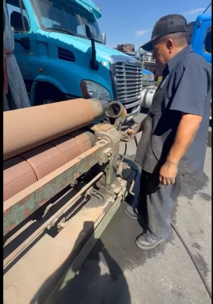 Webb 6L 4' x 5/8" Initial Pinch Plate Roll Air Drop End $19,000