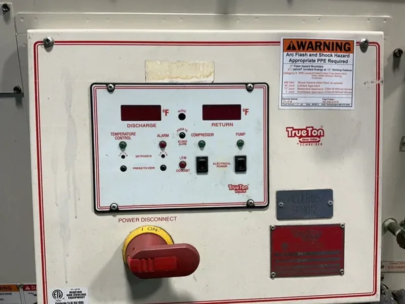 TRUETON 3/-/460 WATER CHILLER   -  200AC